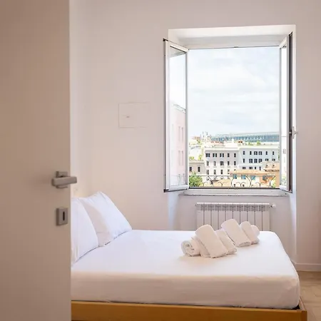 Apartment Colosseo Modern By In *